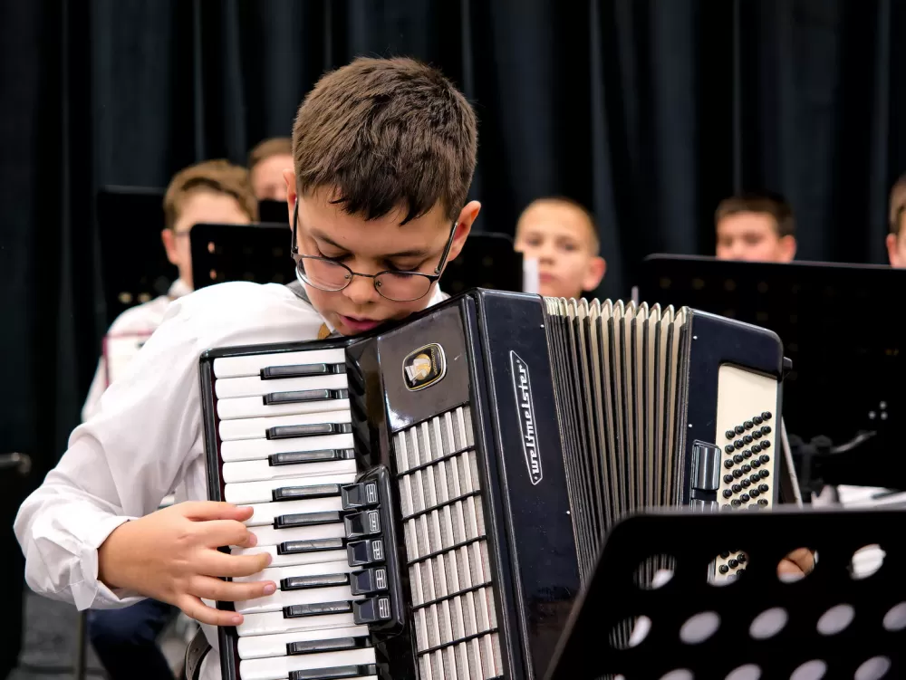 Harmonikaški sjaj u Slavonskom Brodu: uspješno održan međunarodni festival