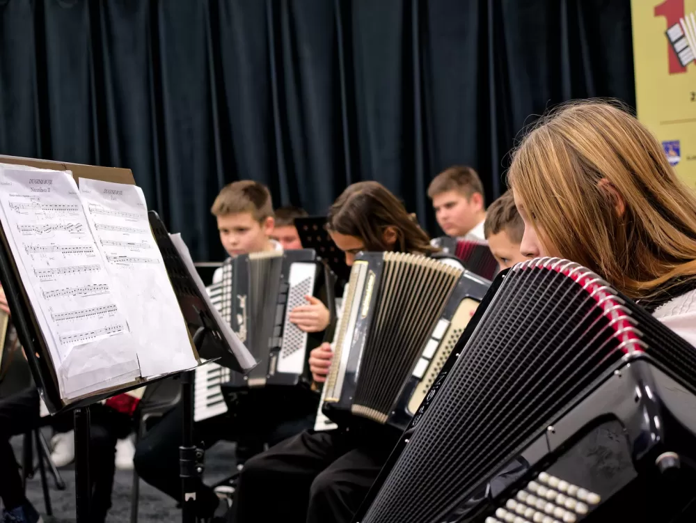 Harmonikaški sjaj u Slavonskom Brodu: uspješno održan međunarodni festival