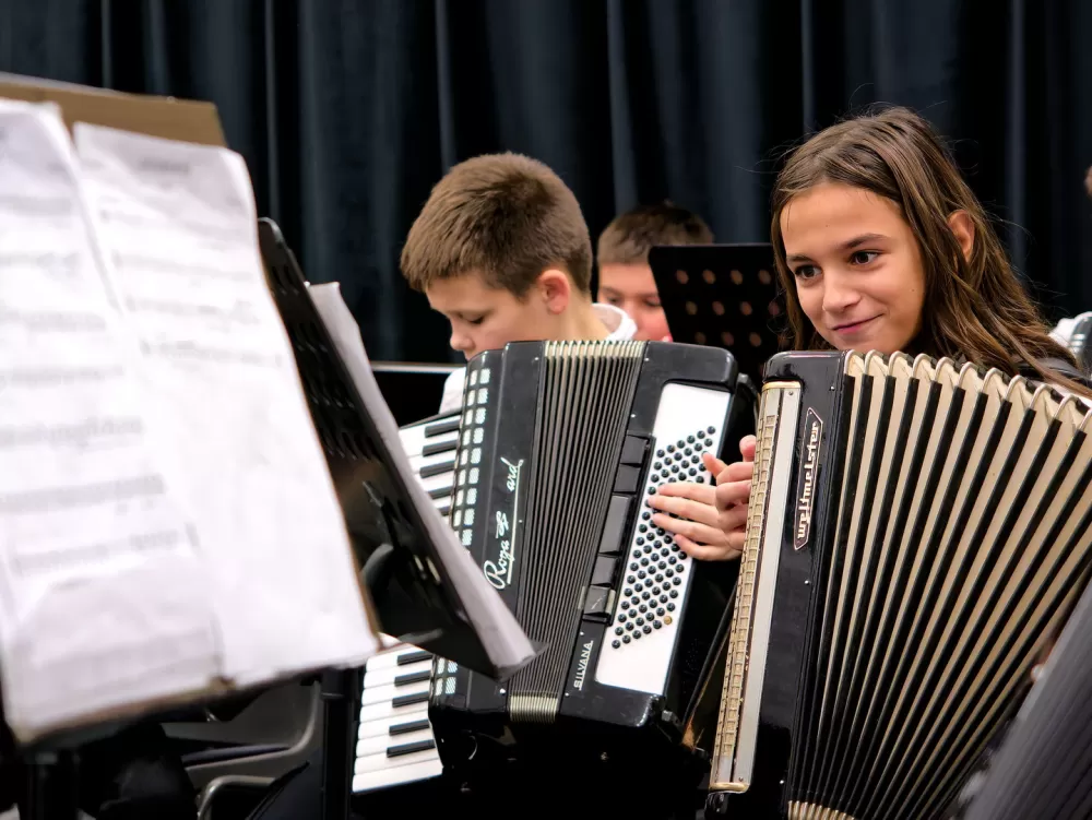 Harmonikaški sjaj u Slavonskom Brodu: uspješno održan međunarodni festival