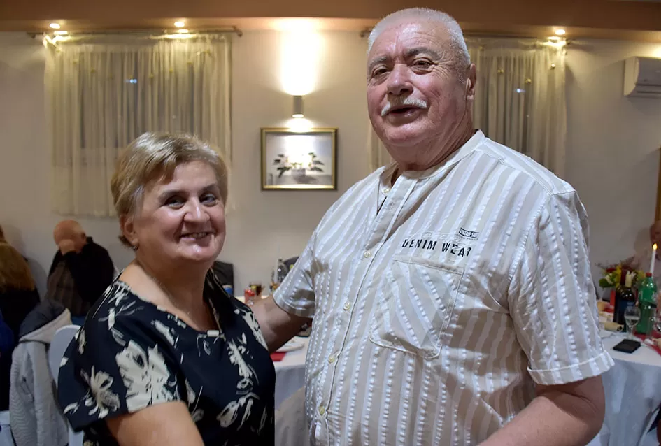 Plesali do zore u dupkom punoj dvorani Luki uz grupu Gold