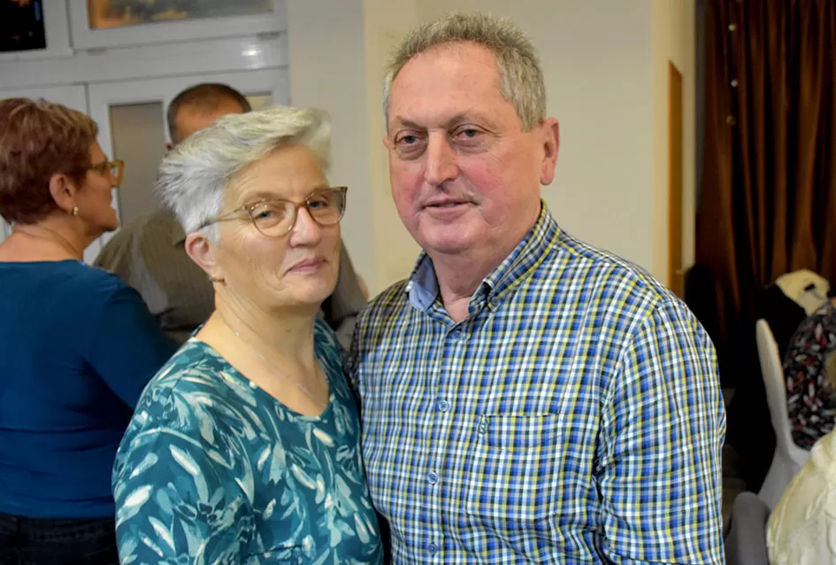 Plesali do zore u dupkom punoj dvorani Luki uz grupu Gold