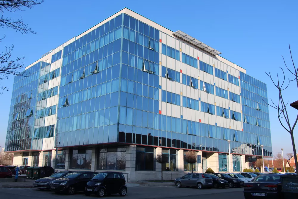 SB Online | Olakšanje za strane radnike: Brodsko-posavska županija dobila tri ovlaštene ustanove