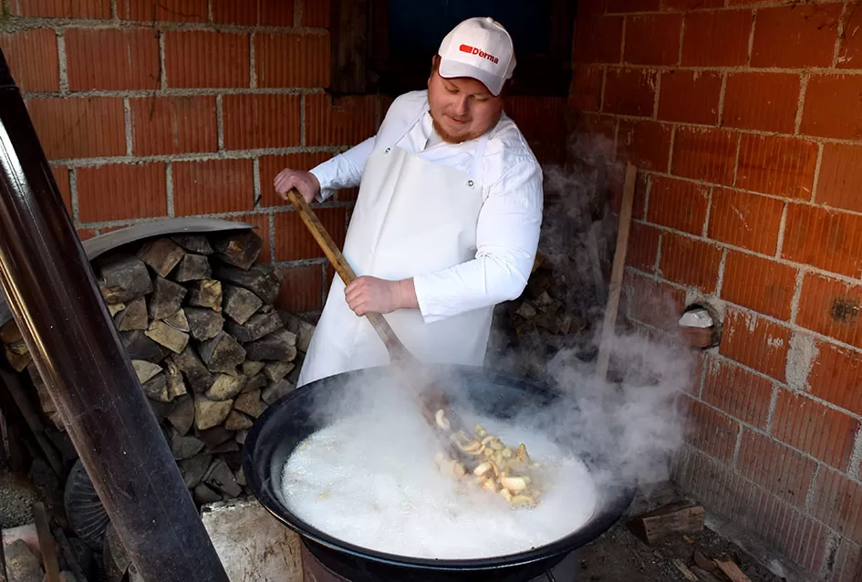 Kulenova seka Hruška za Božić, a vrhunski kulen za Uskrs, tradicija koja živi