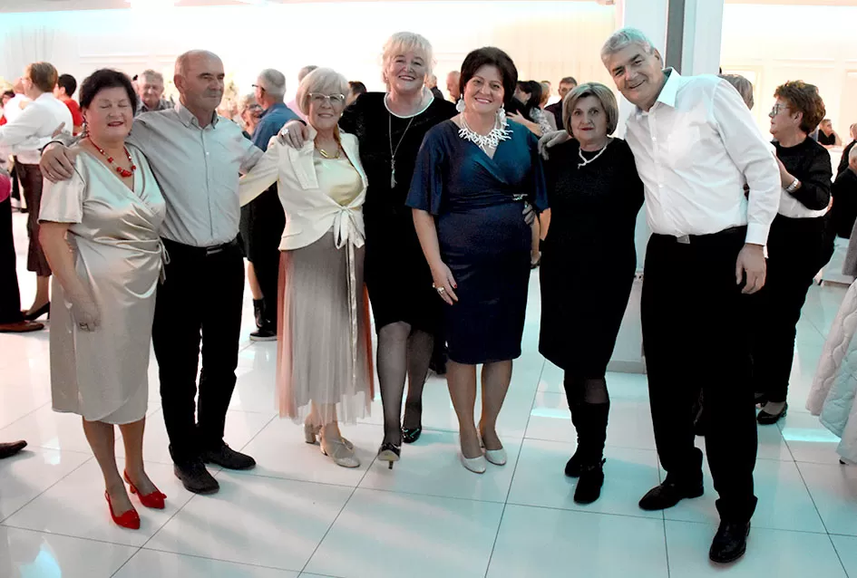 Katarinska zabava sa darivanjem imenjakinja i blizu 300 sudionika