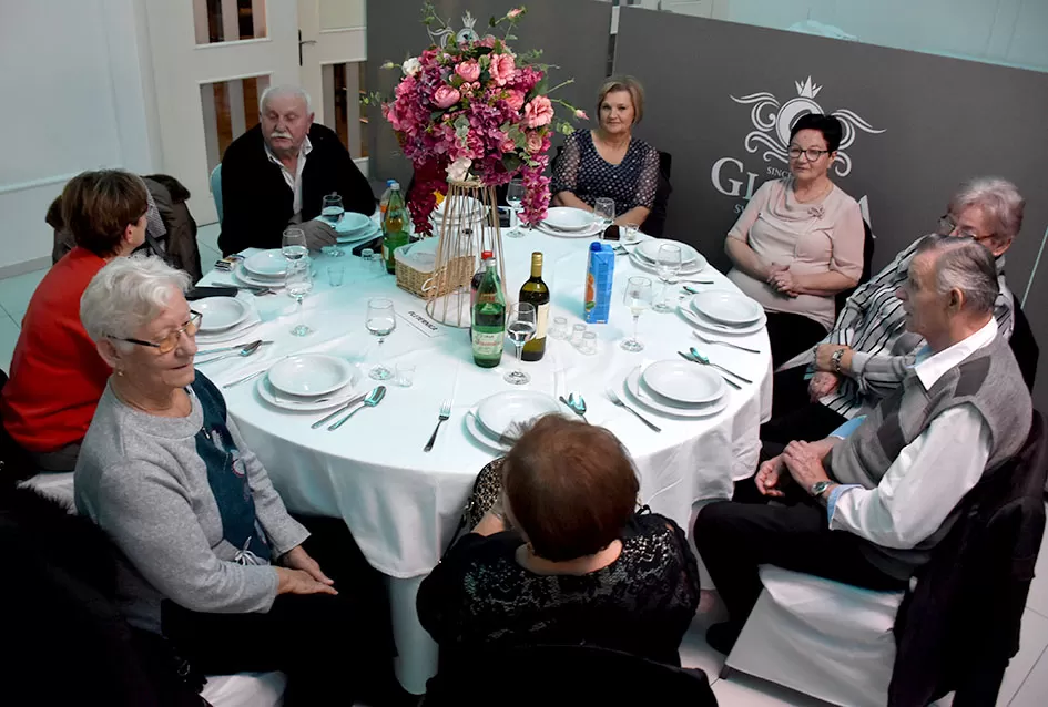 Katarinska zabava sa darivanjem imenjakinja i blizu 300 sudionika