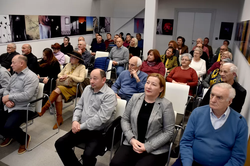 Predavanje o svetom Václavu kao simbolu češke državnosti i suvremeniku kralja Tomislava 