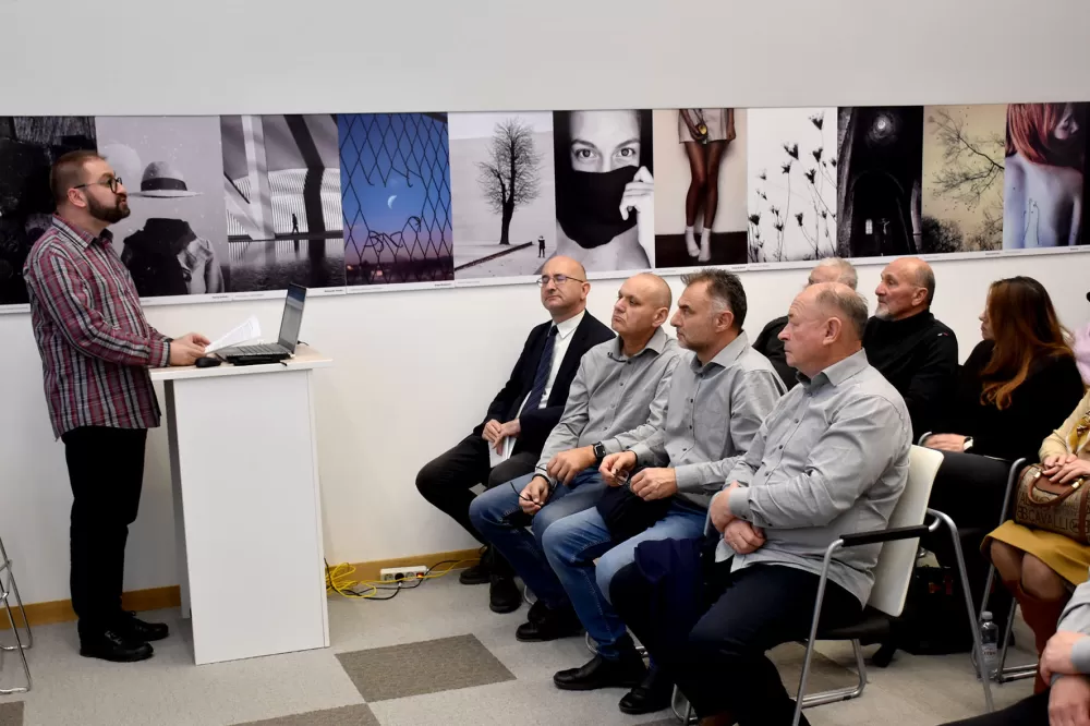 Predavanje o svetom Václavu kao simbolu češke državnosti i suvremeniku kralja Tomislava 