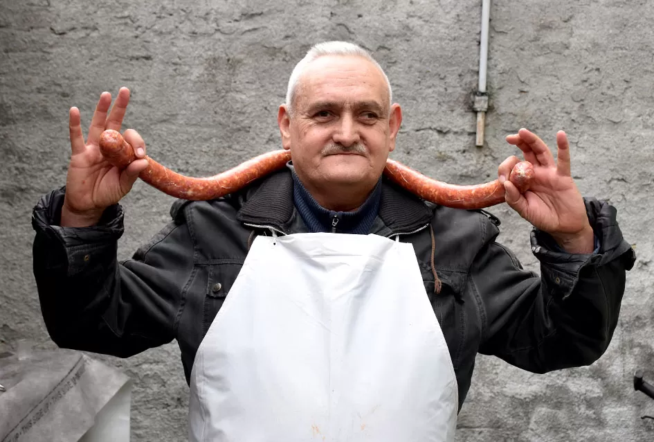 Bosanska duša i slavonska tradicija: Kolinje u Požegi spojilo prognanike i starosjedioce u proslavi zajedništva