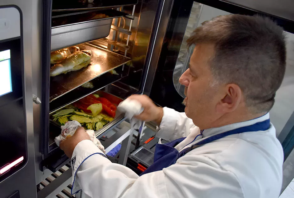 Jelušić d.o.o. iz Kaptola: Nakon velikih projekata u Požegi i Vukovaru, održana i prezentacija suvremene kuhinjske opreme