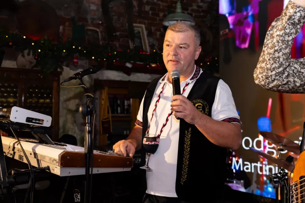 Kutjevačka tradicija osvojila Podgoricu: Martinje privuklo više od 500 gostiju