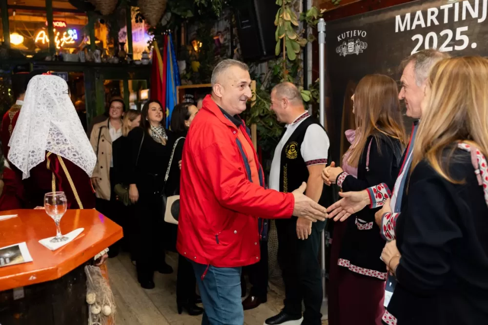 Kutjevačka tradicija osvojila Podgoricu: Martinje privuklo više od 500 gostiju