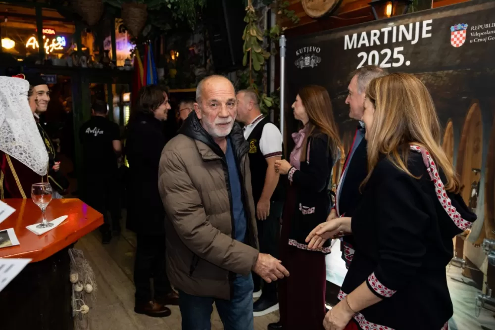 Kutjevačka tradicija osvojila Podgoricu: Martinje privuklo više od 500 gostiju