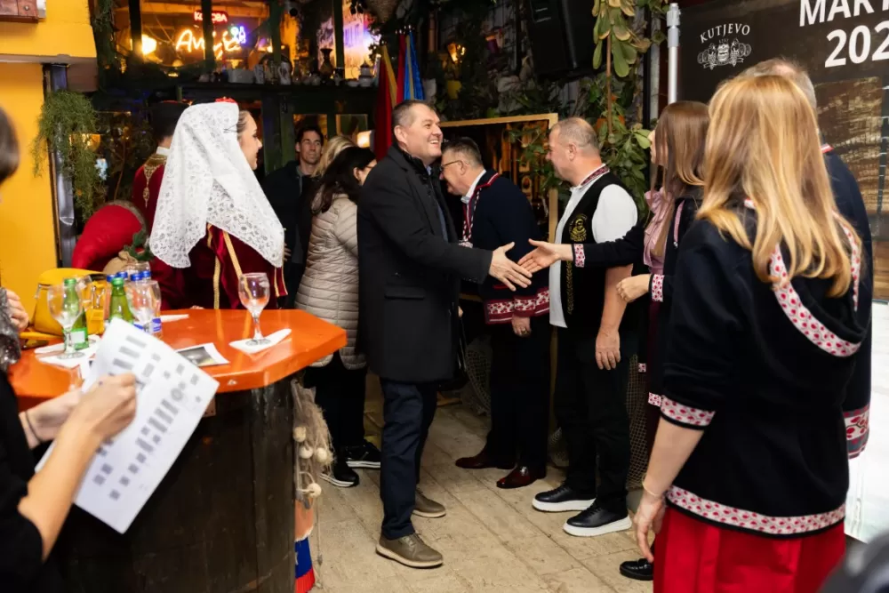Kutjevačka tradicija osvojila Podgoricu: Martinje privuklo više od 500 gostiju