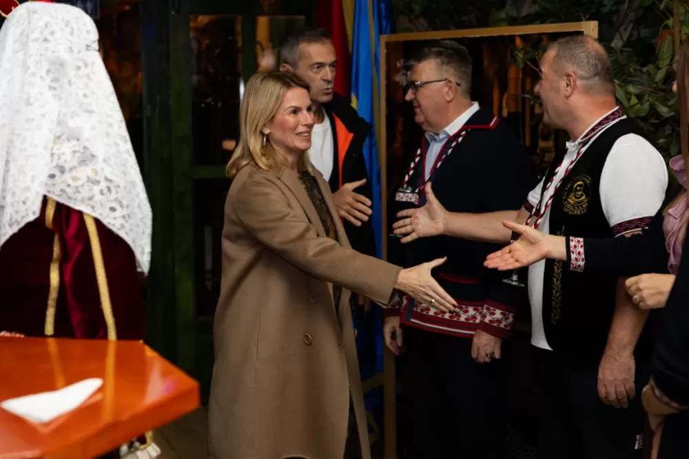 Kutjevačka tradicija osvojila Podgoricu: Martinje privuklo više od 500 gostiju