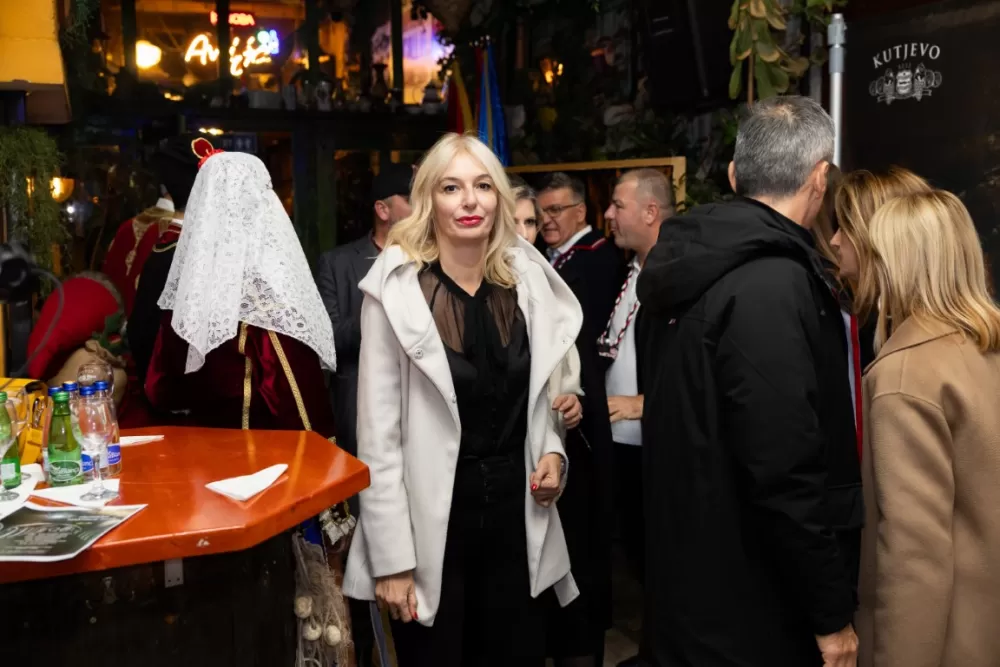 Kutjevačka tradicija osvojila Podgoricu: Martinje privuklo više od 500 gostiju