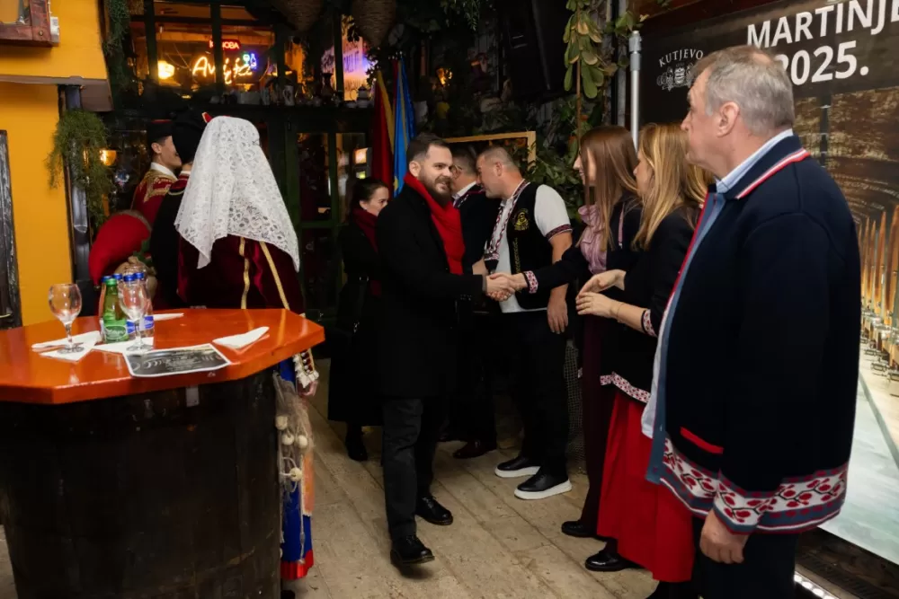 Kutjevačka tradicija osvojila Podgoricu: Martinje privuklo više od 500 gostiju