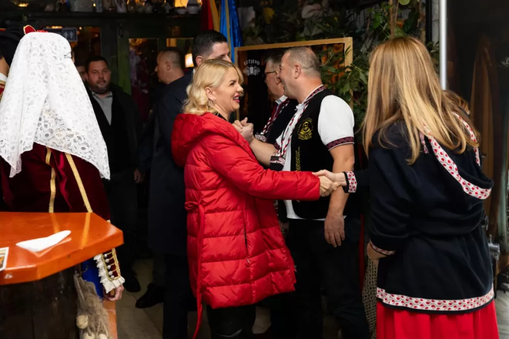 Kutjevačka tradicija osvojila Podgoricu: Martinje privuklo više od 500 gostiju