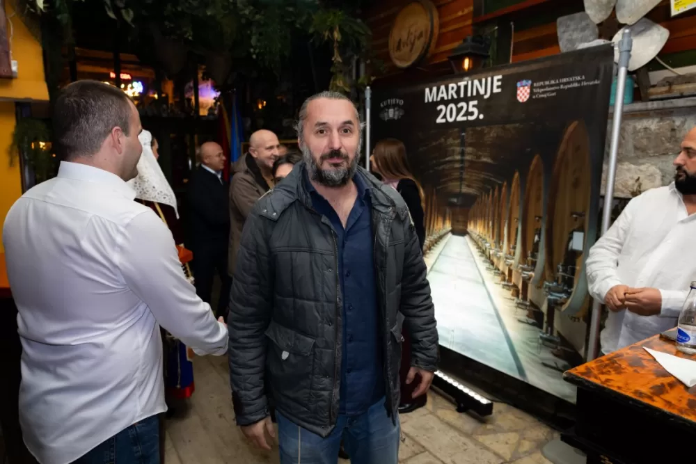 Kutjevačka tradicija osvojila Podgoricu: Martinje privuklo više od 500 gostiju