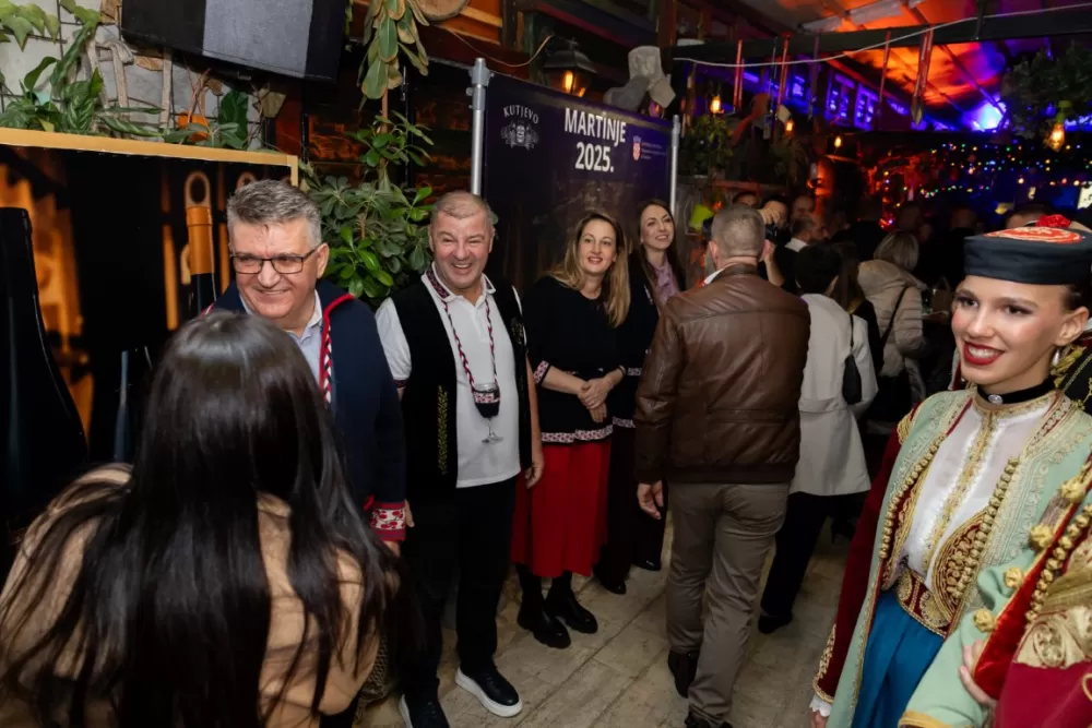 Kutjevačka tradicija osvojila Podgoricu: Martinje privuklo više od 500 gostiju