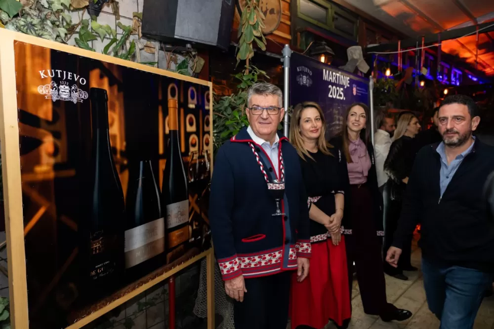 Kutjevačka tradicija osvojila Podgoricu: Martinje privuklo više od 500 gostiju