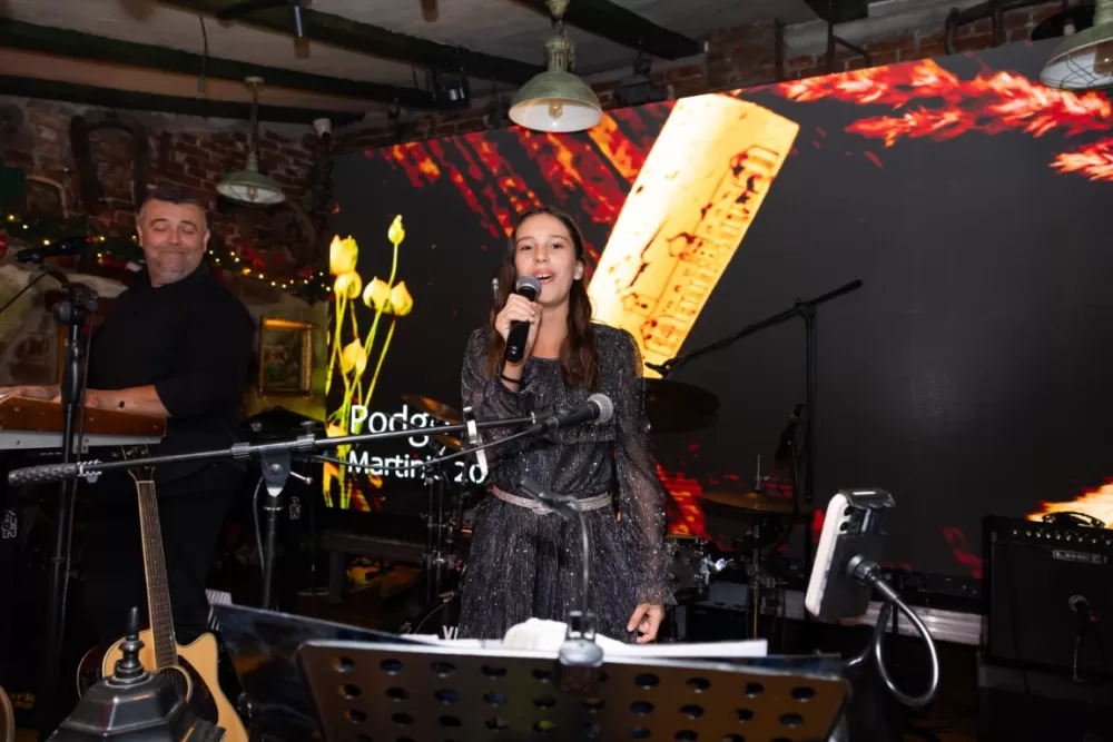 Kutjevačka tradicija osvojila Podgoricu: Martinje privuklo više od 500 gostiju