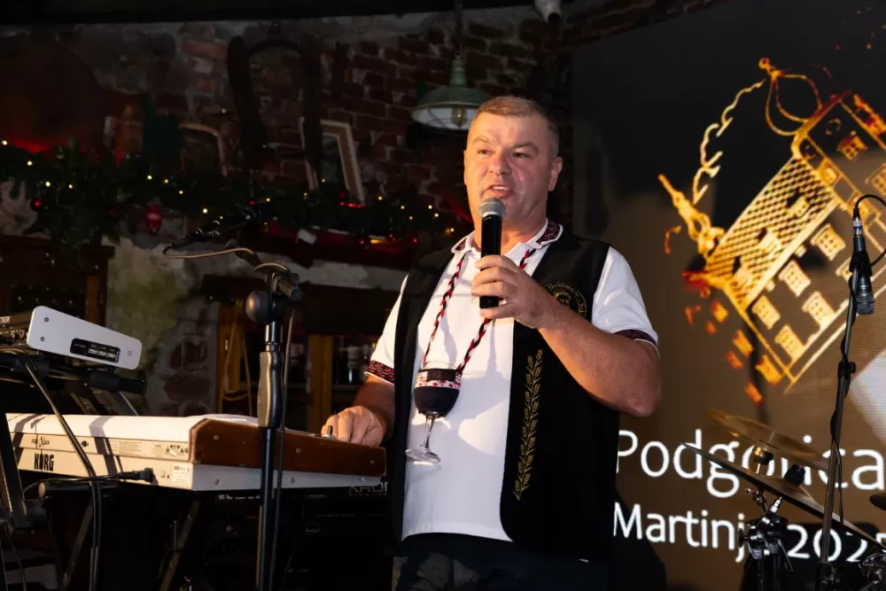 Kutjevačka tradicija osvojila Podgoricu: Martinje privuklo više od 500 gostiju