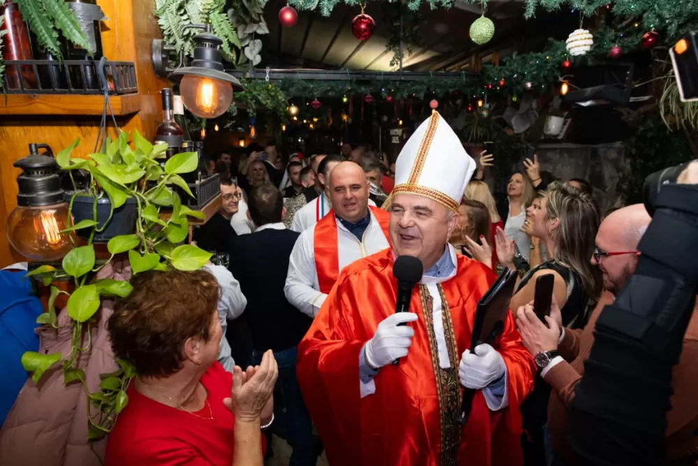 Kutjevačka tradicija osvojila Podgoricu: Martinje privuklo više od 500 gostiju