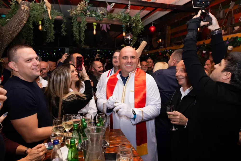 Kutjevačka tradicija osvojila Podgoricu: Martinje privuklo više od 500 gostiju