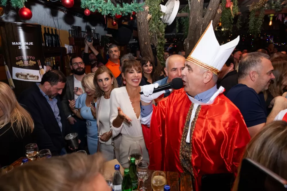 Kutjevačka tradicija osvojila Podgoricu: Martinje privuklo više od 500 gostiju