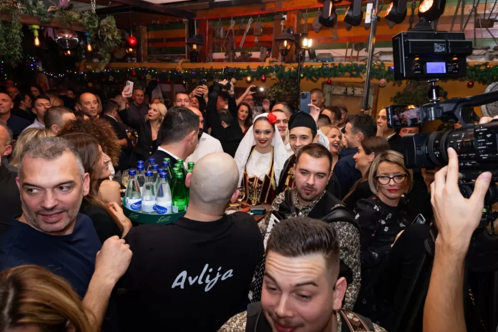 Kutjevačka tradicija osvojila Podgoricu: Martinje privuklo više od 500 gostiju