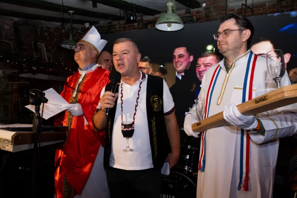 Kutjevačka tradicija osvojila Podgoricu: Martinje privuklo više od 500 gostiju