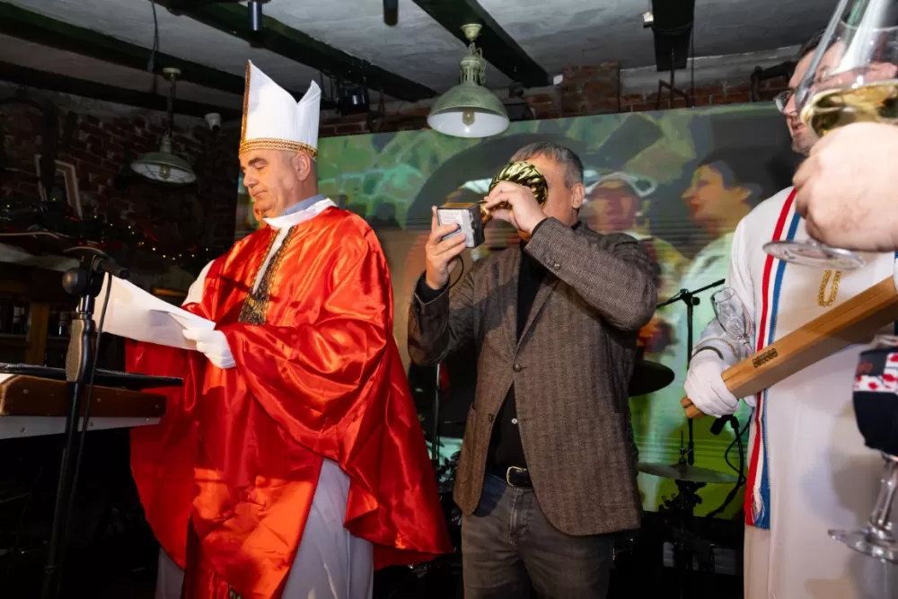 Kutjevačka tradicija osvojila Podgoricu: Martinje privuklo više od 500 gostiju