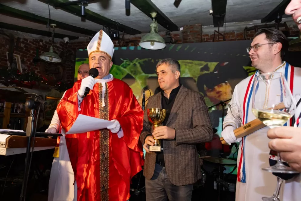 Kutjevačka tradicija osvojila Podgoricu: Martinje privuklo više od 500 gostiju