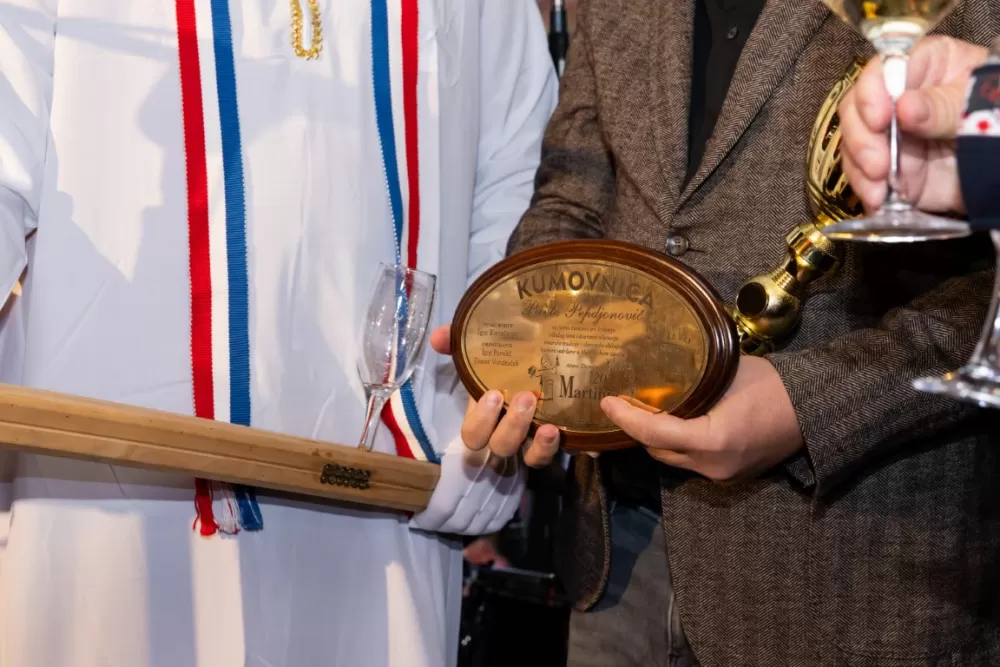 Kutjevačka tradicija osvojila Podgoricu: Martinje privuklo više od 500 gostiju