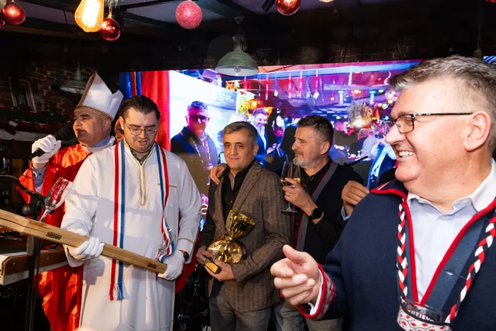Kutjevačka tradicija osvojila Podgoricu: Martinje privuklo više od 500 gostiju