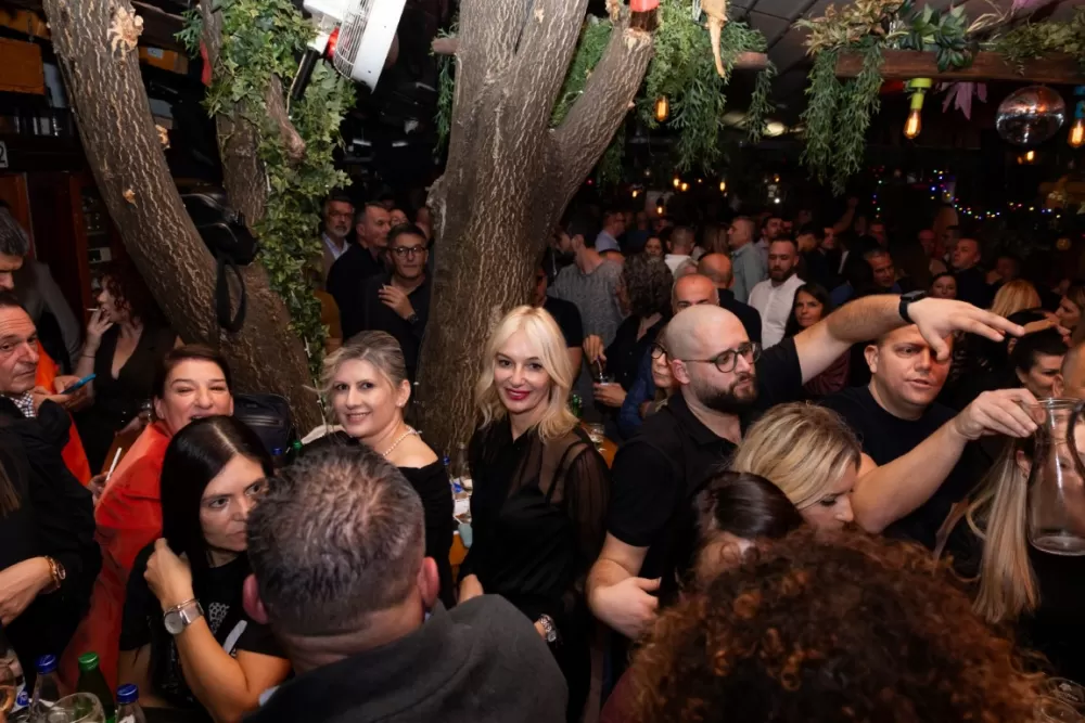 Kutjevačka tradicija osvojila Podgoricu: Martinje privuklo više od 500 gostiju