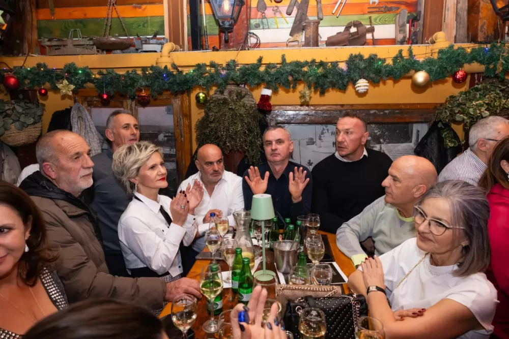 Kutjevačka tradicija osvojila Podgoricu: Martinje privuklo više od 500 gostiju