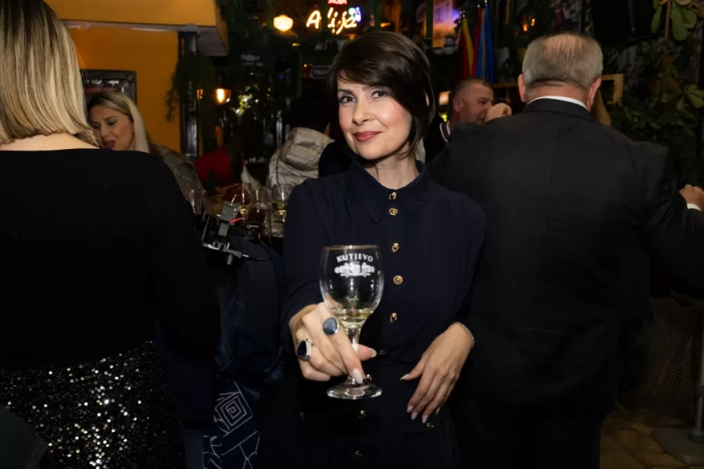 Kutjevačka tradicija osvojila Podgoricu: Martinje privuklo više od 500 gostiju