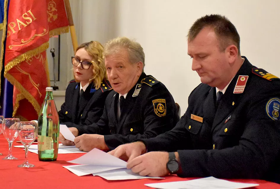 Požega.eu | Vatrogasna zajednica Požeške županije donijela planove za iduću godinu