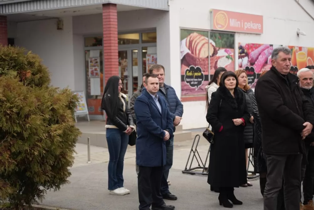 Polaganjem vijenaca i svečanom misom započelo obilježavanje Dana Općine Jakšić