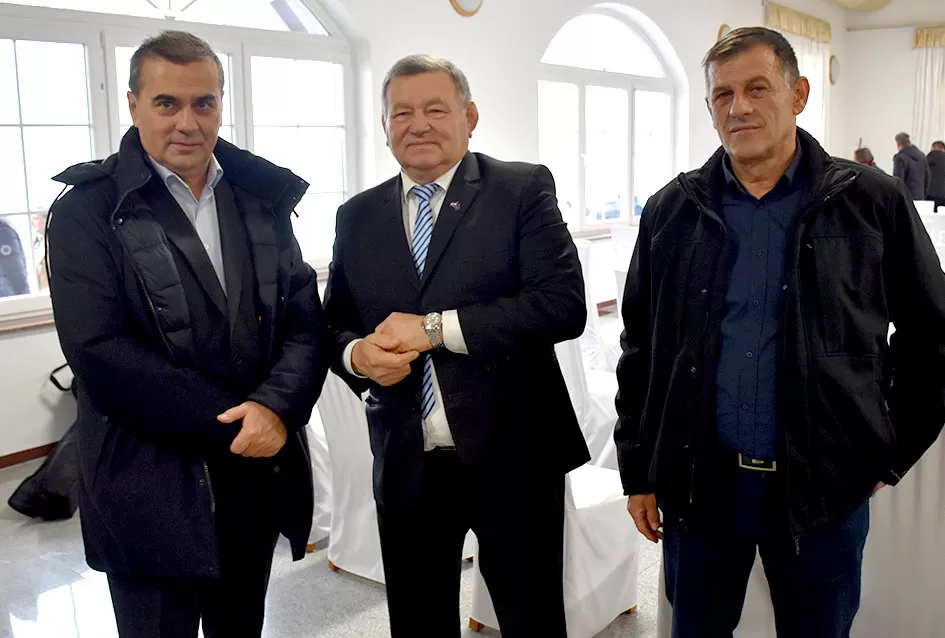 Zahvalnice Općine Jakšić primili su Limarija Pažin, OŠ Mladost, Mirela Pavličić Hein, Slavko Glavaš i Ivo Grbeš-Honda