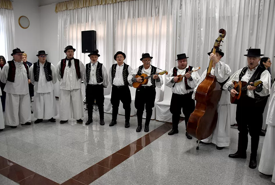 Zahvalnice Općine Jakšić primili su Limarija Pažin, OŠ Mladost, Mirela Pavličić Hein, Slavko Glavaš i Ivo Grbeš-Honda