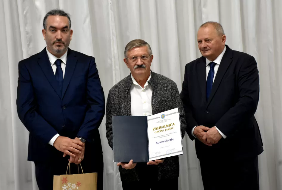 Zahvalnice Općine Jakšić primili su Limarija Pažin, OŠ Mladost, Mirela Pavličić Hein, Slavko Glavaš i Ivo Grbeš-Honda