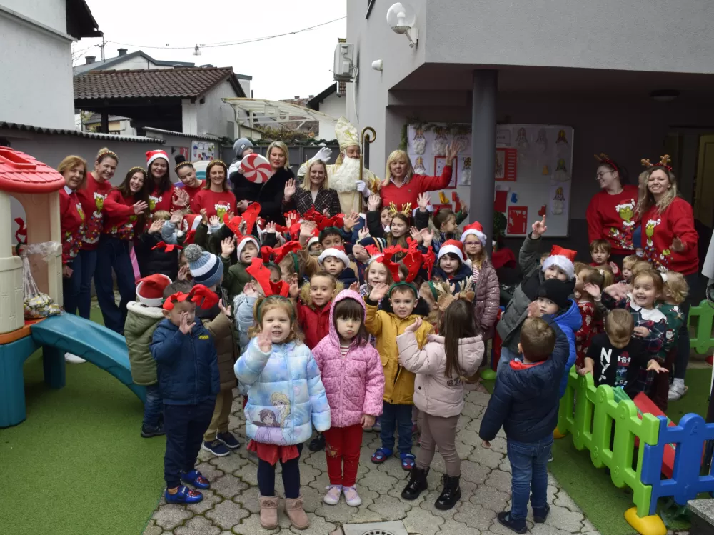 Sveti Nikola unio radost i osmijehe u požeške vrtiće, bolnicu i Kaznionicu
