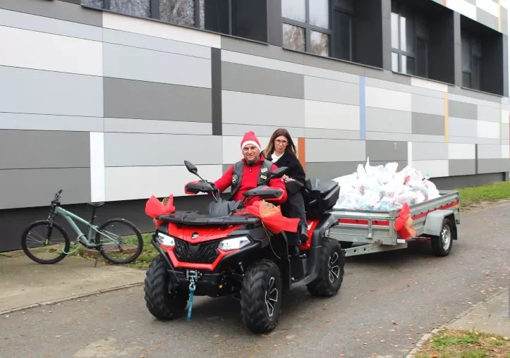 MOTOKLUB „BULLS“: Školskoj djeci i predškolcima podijelili prigodne darove