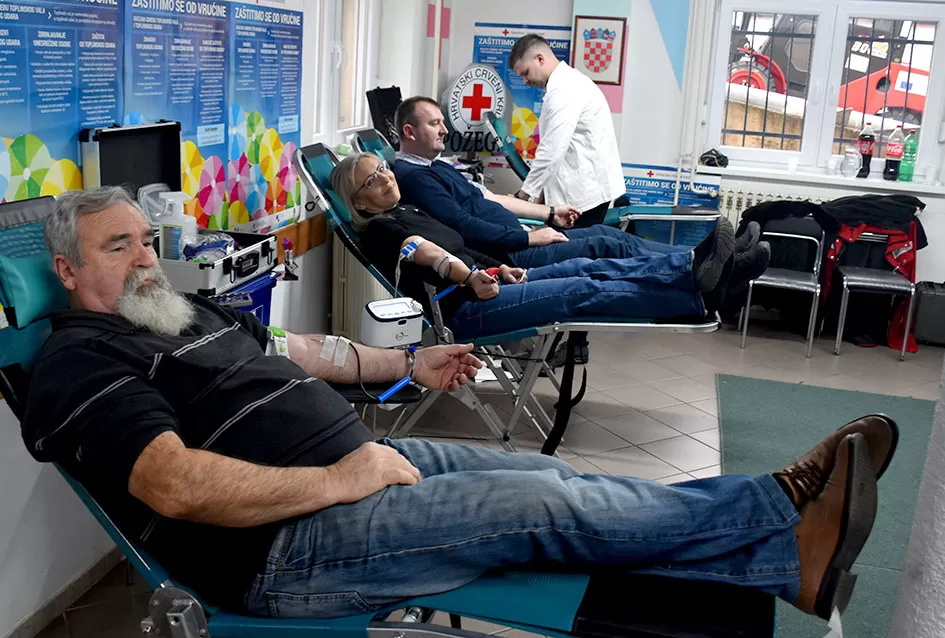 Velik odaziv Požežana: U trodnevnoj akciji Crvenog križa prikupljeno 420 doza krvi