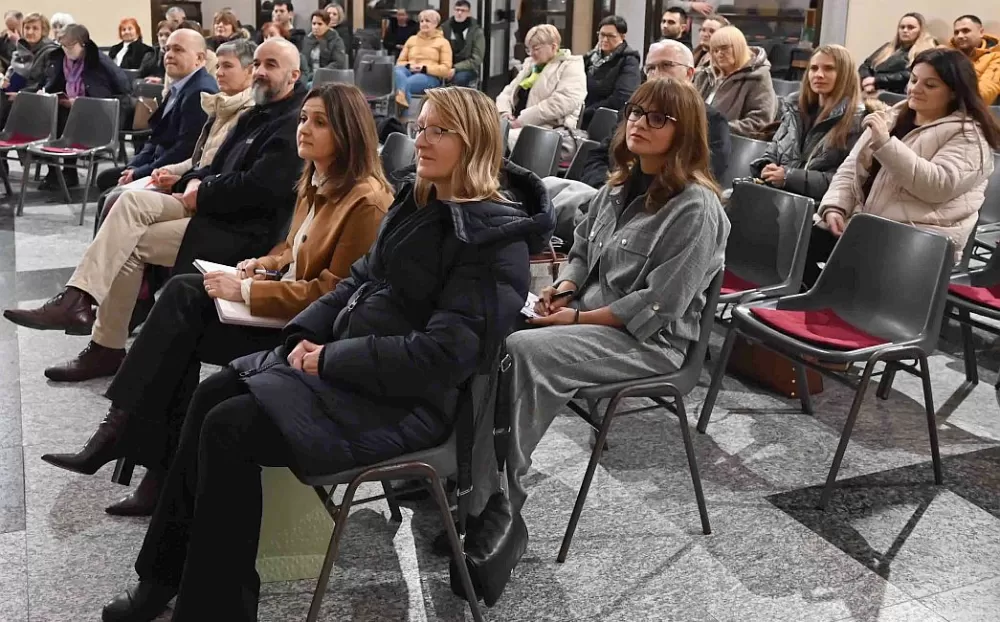 Održana tribina o temi „Brak i obitelj pred izazovima suvremenog društva i svijeta