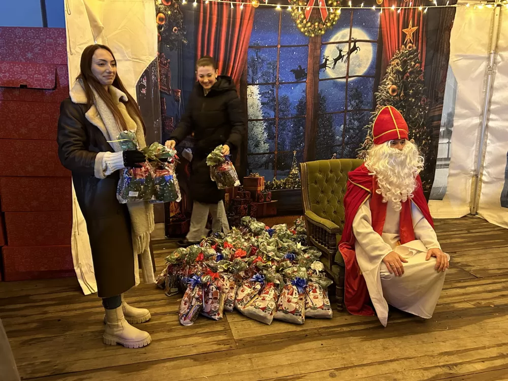 Sveti Nikola posjetio Tvrđavu Brod i podijelio darove najmlađima