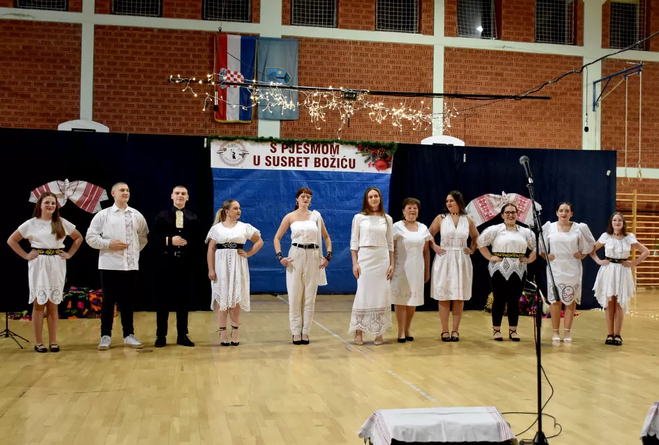 Brestovačka priredba donijela poruke zajedništva, empatije i dobrote