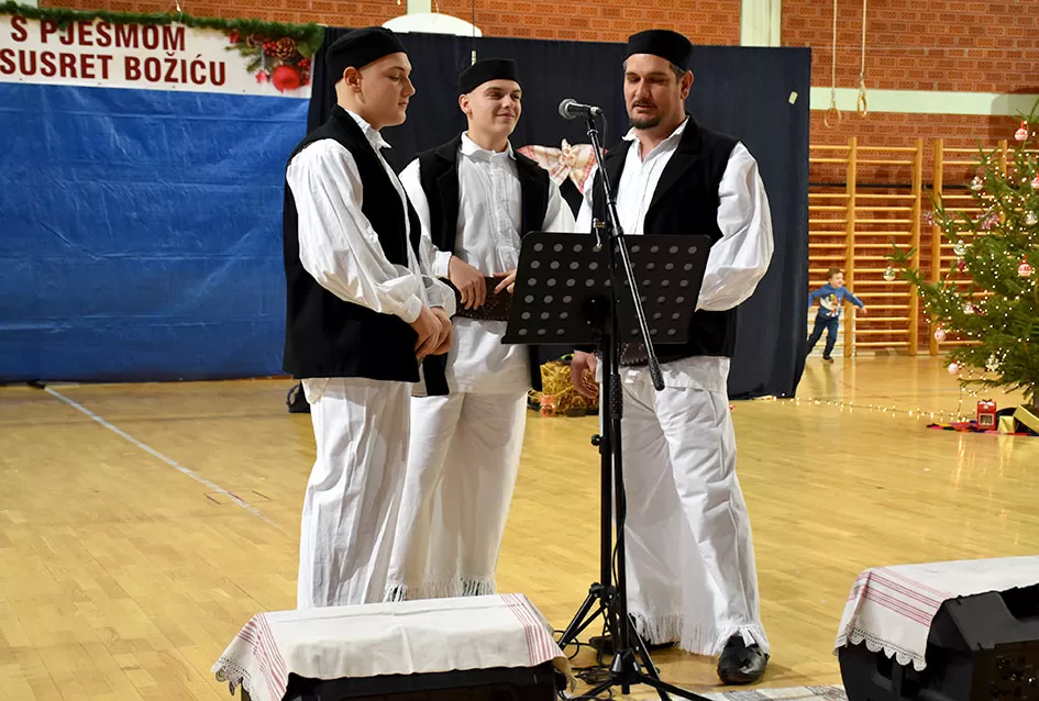 Brestovačka priredba donijela poruke zajedništva, empatije i dobrote